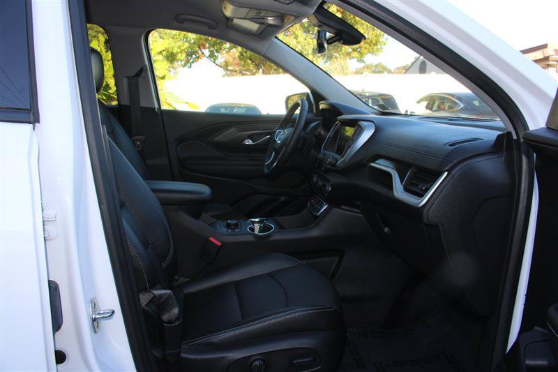 Used 2024 GMC Terrain SLT AWD/4WD image 12