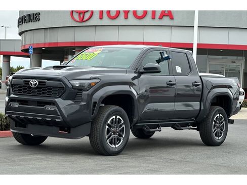New 2025 Toyota Tacoma TRD Sport image 7