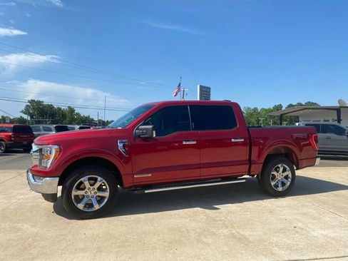 Used 2021 Ford F150 XLT w/ Equipment Group 302A High AWD/4WD image 2