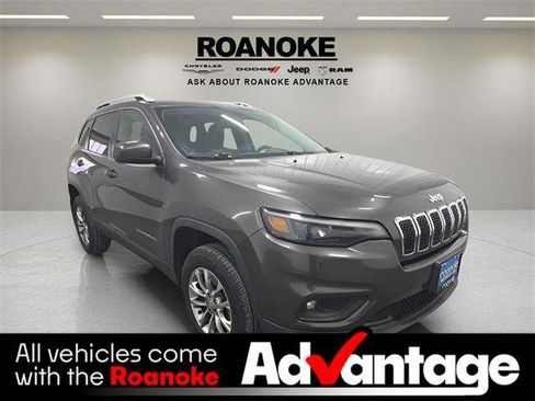 Used 2019 Jeep Cherokee Latitude Plus w/ Comfort/Convenience Group image 12