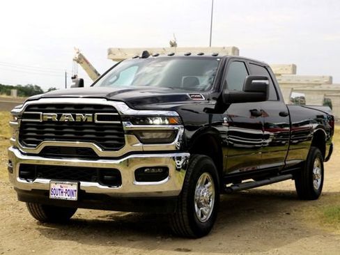 New 2026 RAM 2500 Tradesman image 6