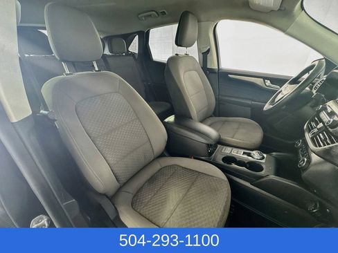 Used 2021 Ford Escape SE w/ SE Sport Appearance Package FWD image 26