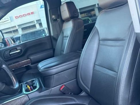 Used 2023 GMC Sierra 3500 Denali w/ Denali Black Diamond Edition AWD/4WD image 13