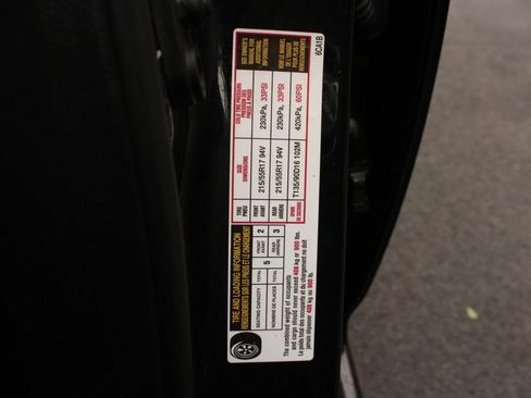 Used 2024 Nissan Altima 2.5 SV AWD/4WD image 36