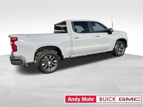 Used 2024 Chevrolet Silverado 1500 LT AWD/4WD image 12