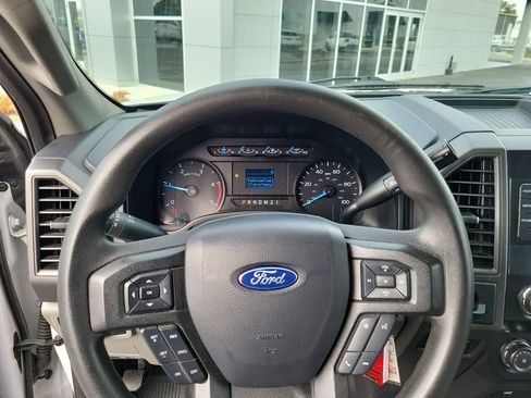 Used 2019 Ford F550 XL w/ Power Equipment Group image 17