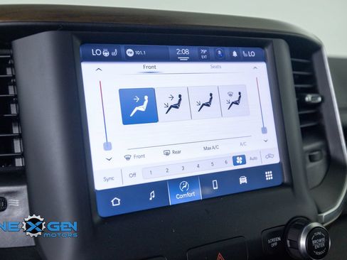 Used 2022 RAM 1500 Laramie AWD/4WD image 19