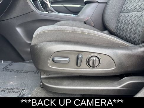 Used 2022 Chevrolet Equinox LT FWD image 6