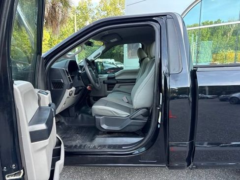 Used 2016 Ford F150 XL w/ Equipment Group 101A Mid RWD image 12