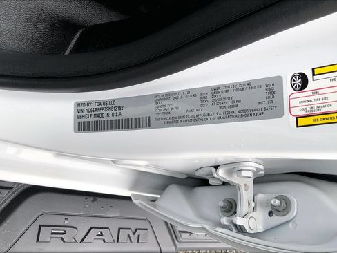 Certified 2025 RAM 1500 Big Horn AWD/4WD image 28
