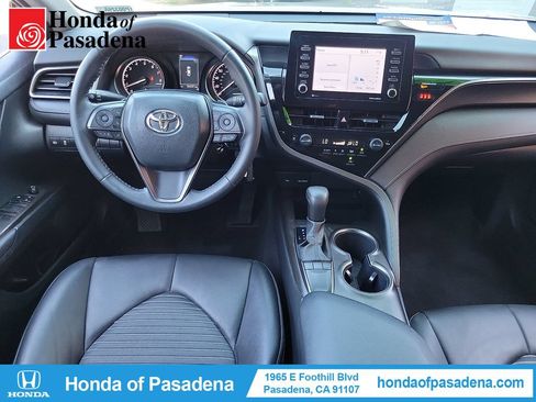 Used 2023 Toyota Camry SE w/ Protection Package (Q2) (TMS) FWD image 10