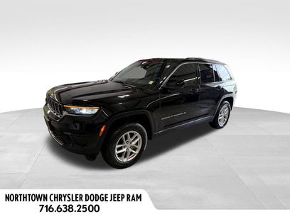 Used 2025 Jeep Grand Cherokee Laredo X