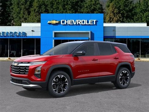 New 2026 Chevrolet Equinox LT w/ Convenience Package II image 2