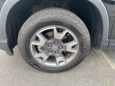 Certified 2023 Honda Passport TrailSport image 17