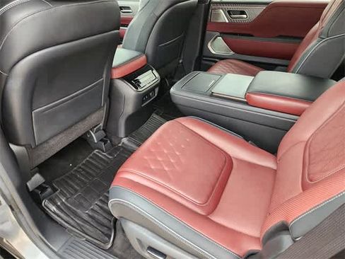 Certified 2025 INFINITI QX80 Autograph w/ Premium Cargo Package image 12