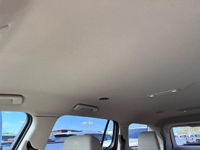 Used 2019 GMC Acadia Denali w/ Technology Package FWD image 14