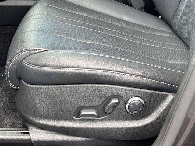 Used 2024 Genesis GV80 3.5T AWD/4WD image 29