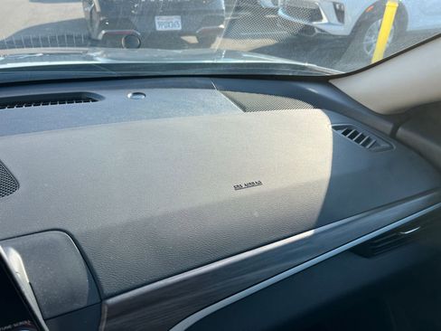 Used 2025 Nissan Altima 2.5 SV image 36