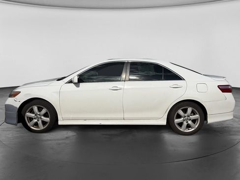 Used 2008 Toyota Camry SE FWD image 6