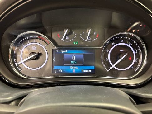 Used 2015 Buick Regal image 30