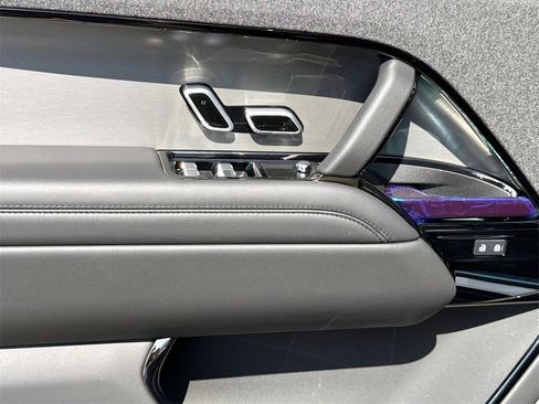 New 2025 Land Rover Range Rover Sport Dynamic SE image 15
