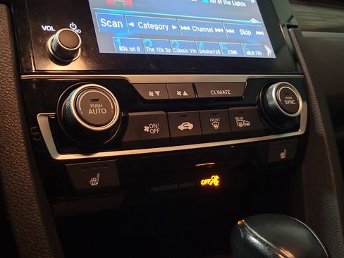 Used 2020 Honda Civic EX-L image 31