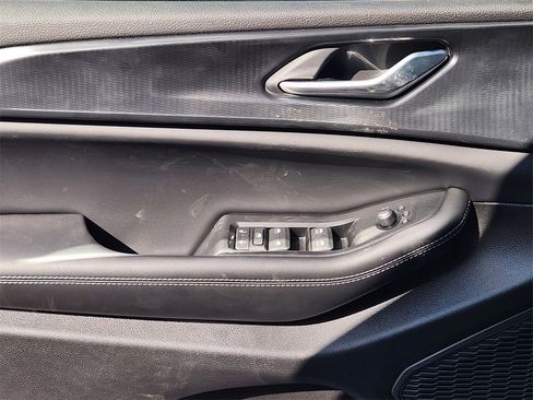 New 2025 Jeep Grand Cherokee Laredo w/ MOPAR Finishing Package image 16