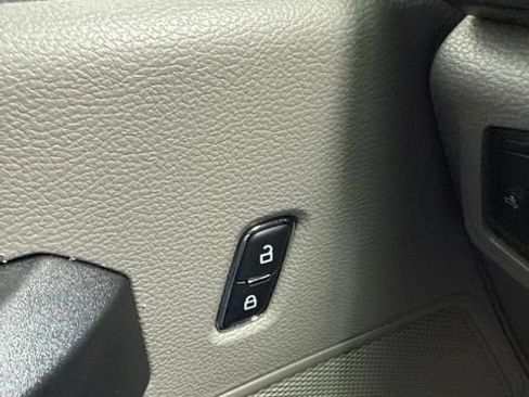 Used 2019 Ford F250 XL w/ XL Value Package RWD image 10