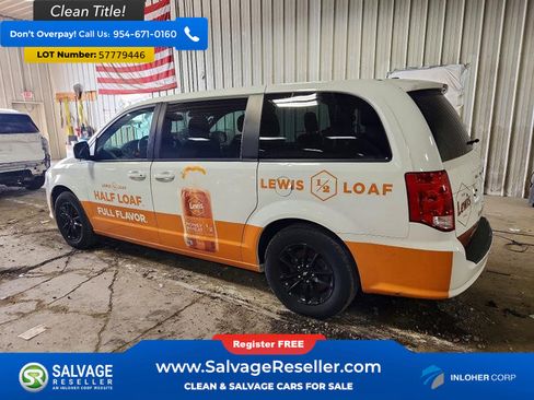 Used 2019 Dodge Grand Caravan SE FWD image 3