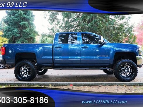 Used 2018 Chevrolet Silverado 1500 LT w/ All Star Edition AWD/4WD image 8