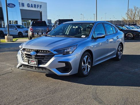 Used 2025 Subaru Legacy Premium image 11