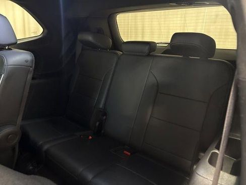 Used 2025 Buick Enclave Sport Touring image 25