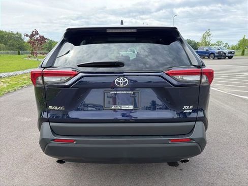 Used 2025 Toyota RAV4 XLE Premium w/ Weather Package AWD/4WD image 8