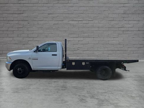 Used 2018 RAM 3500 Tradesman w/ Power & Remote Entry Group RWD image 2