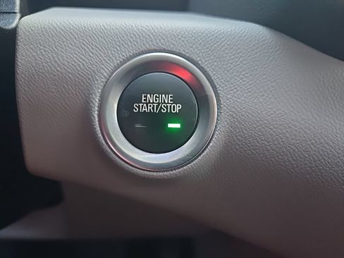 Used 2019 GMC Terrain SLT w/ Preferred Package FWD image 47