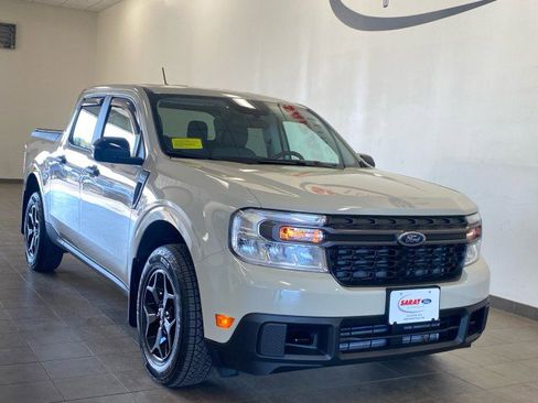 Used 2024 Ford Maverick XLT w/ XLT Luxury Package AWD/4WD image 2