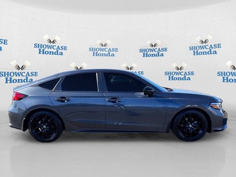 Used 2025 Honda Civic Sport image 9