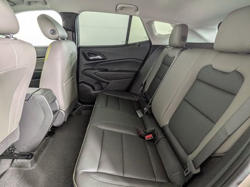 New 2026 Chevrolet Trax ACTIV w/ Driver Confidence Package image 31