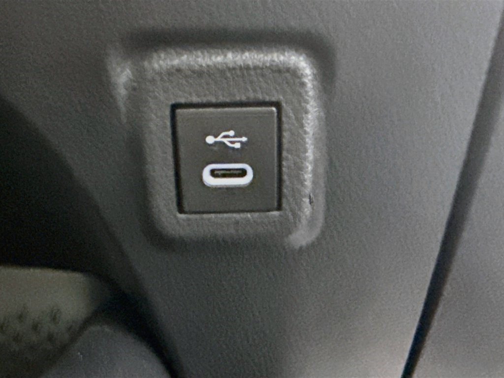 Used 2023 Toyota Corolla LE FWD image 40