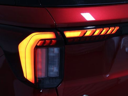 New 2026 Ford Explorer ST-Line image 59