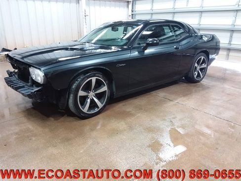 Used 2013 Dodge Challenger R/T image 3