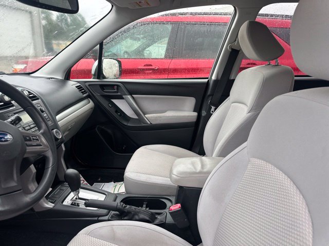Used 2014 Subaru Forester 2.5i Premium w/ Popular Package #2 AWD/4WD image 17