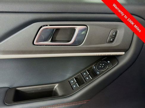 Certified 2025 Ford Explorer ST-Line RWD image 22