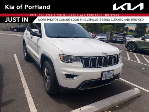 Used 2018 Jeep Grand Cherokee Limited AWD/4WD image 1