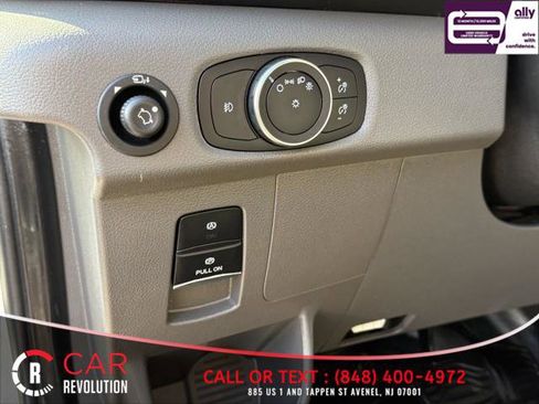 Used 2022 Ford Transit 350 XLT image 34