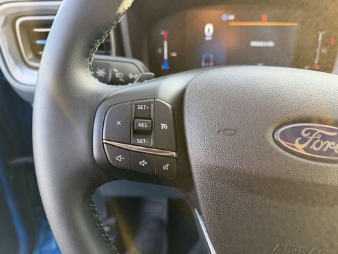 New 2026 Ford Maverick Lobo AWD/4WD image 24