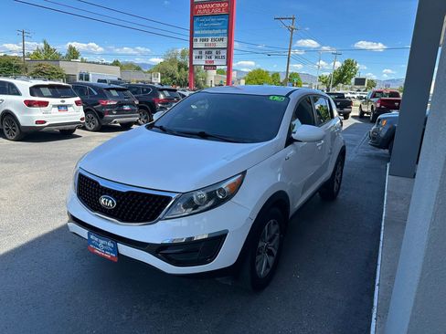 Used 2015 Kia Sportage LX AWD/4WD image 4