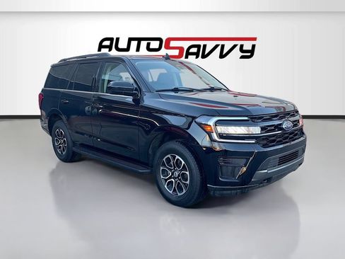 Used 2022 Ford Expedition XLT AWD/4WD image 1