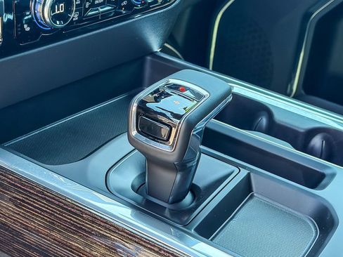 Certified 2025 GMC Sierra 1500 Elevation AWD/4WD image 43