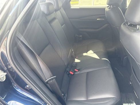 Used 2022 MAZDA CX-30 AWD 2.5 S w/ Premium Package image 16